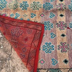 boujad vintage moroccan rugs