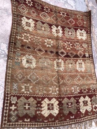boujad moroccan vintage carpet